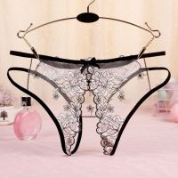P558 - Celana Dalam Wanita Panties Hipster Seksi Hitam Transparan Bunga Putih Crotchless Tali 2 - 2