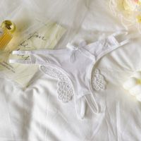 P652 - Celana Dalam Wanita Panties Thong Seksi Putih Crotchless Brokat Kupu-Kupu Tali 2